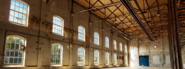 Une ancienne usine à sucre chauffée par le chauffage radiant de Mark